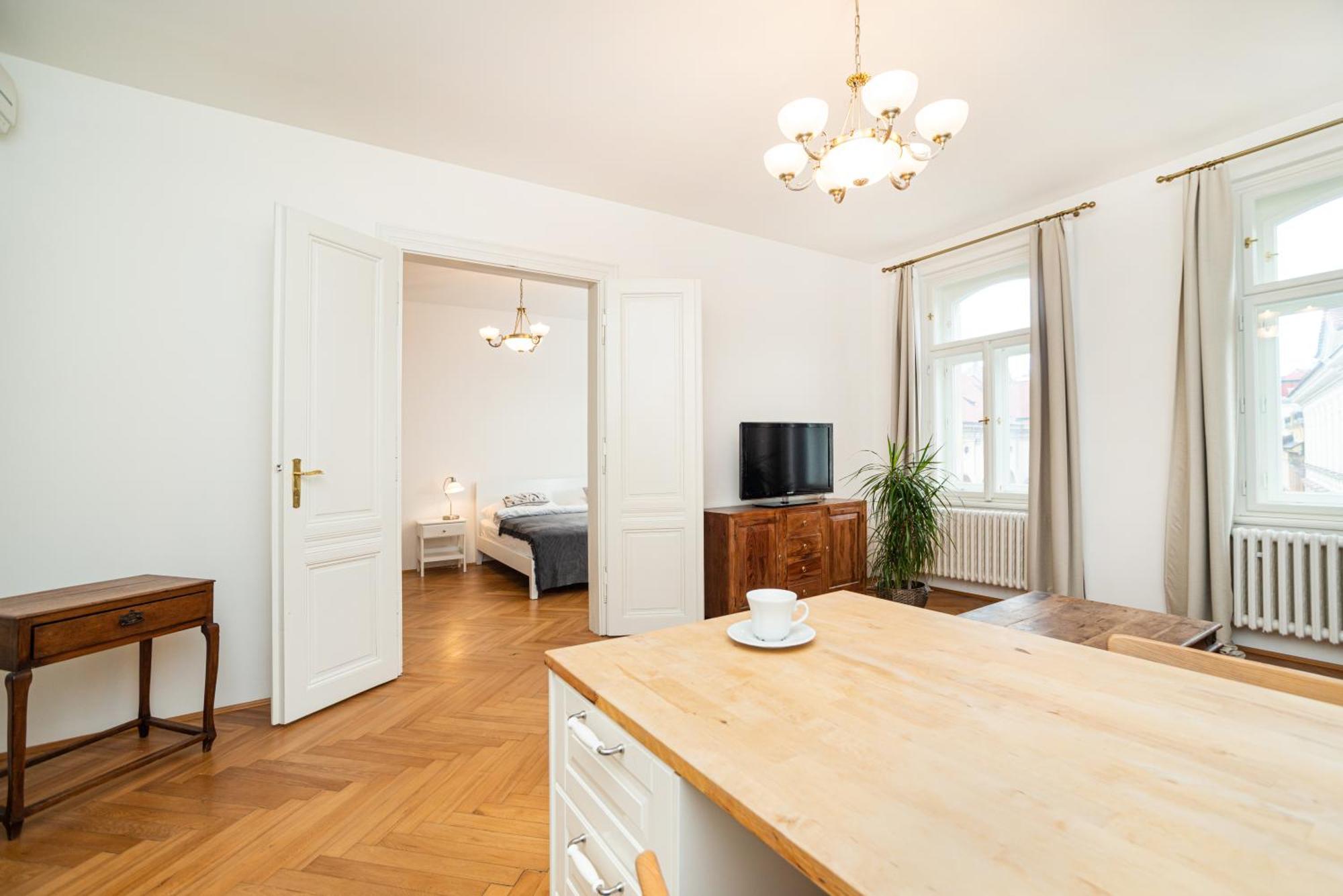 Quiet Apartment In The Old Town プラハ エクステリア 写真