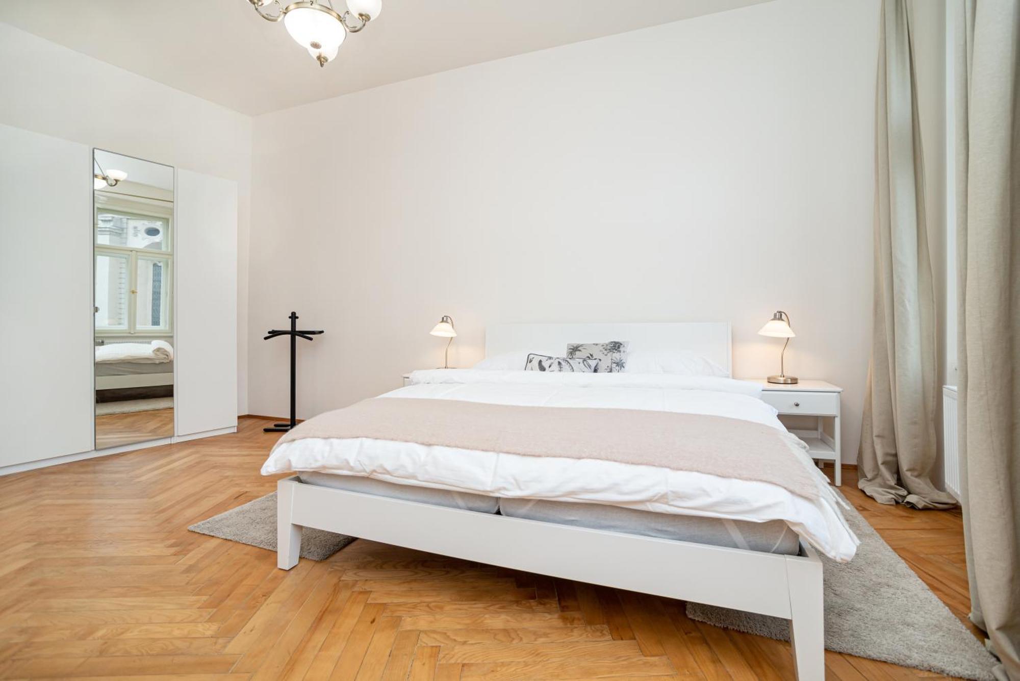 Quiet Apartment In The Old Town プラハ エクステリア 写真